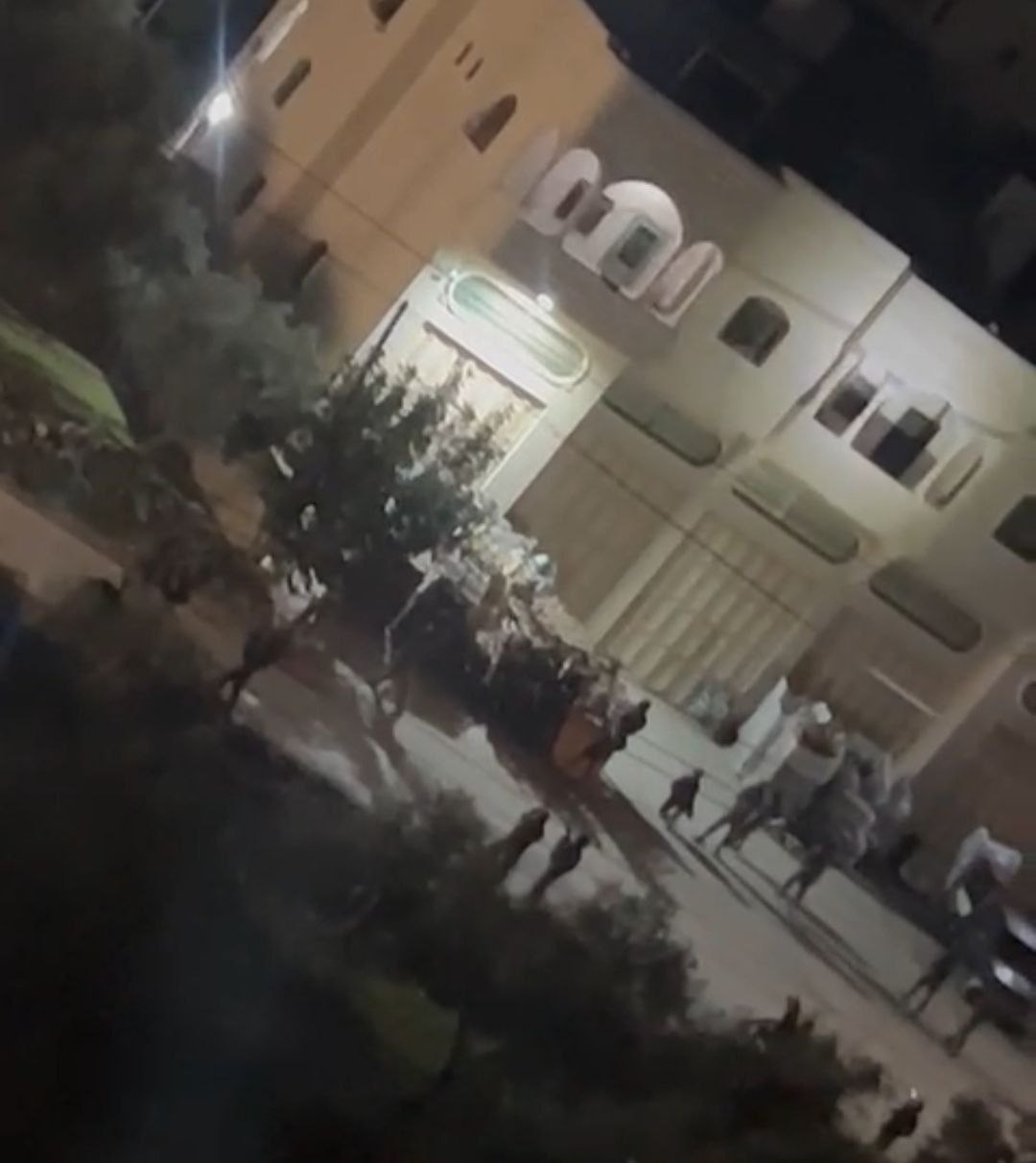 قوات الاحتلال تقتحم منطقة دوار المنارة وسط مدينة رام الله